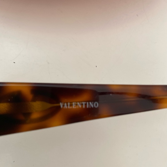 Valentino prescription sunglasses - Picture 4 of 7